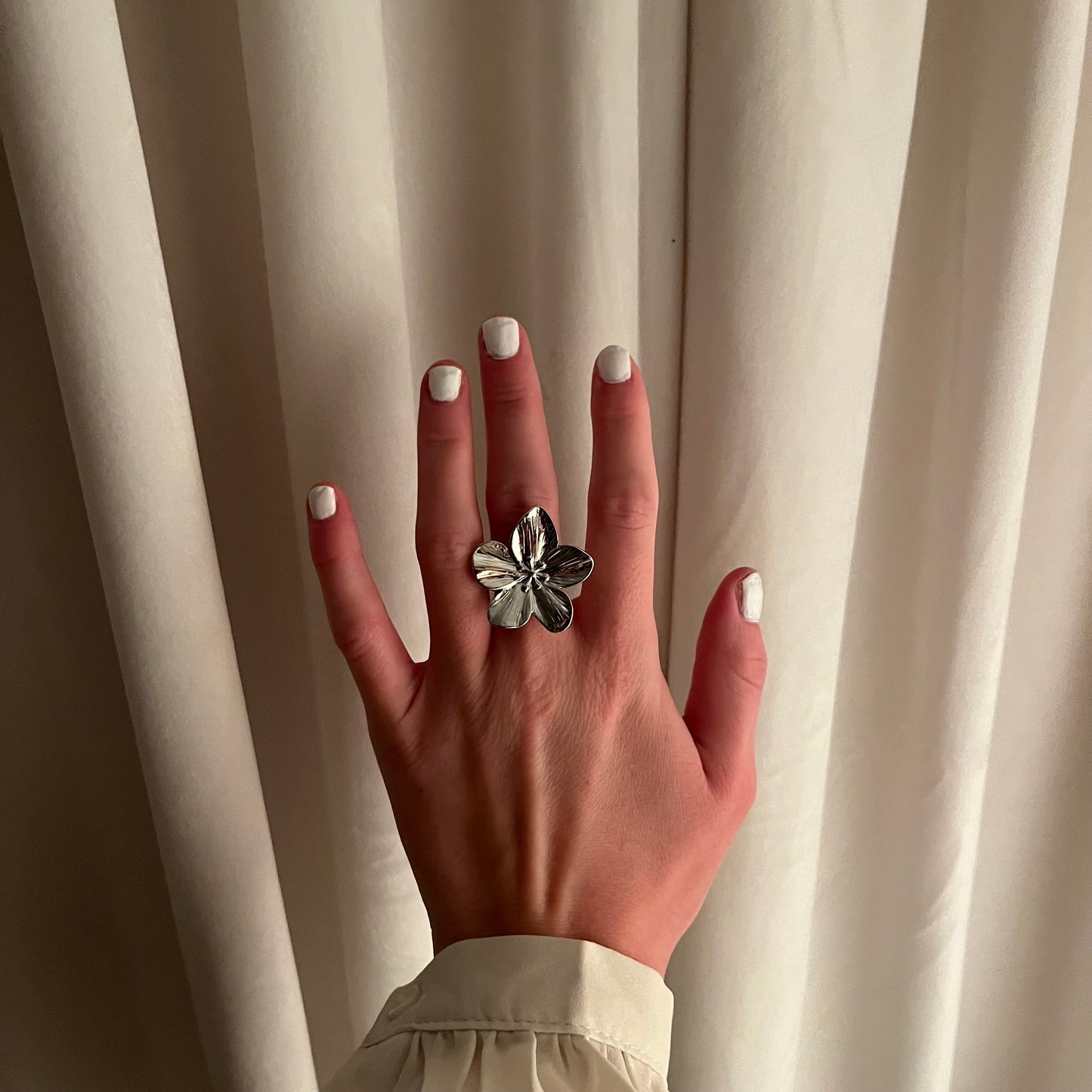 FLOWER RING